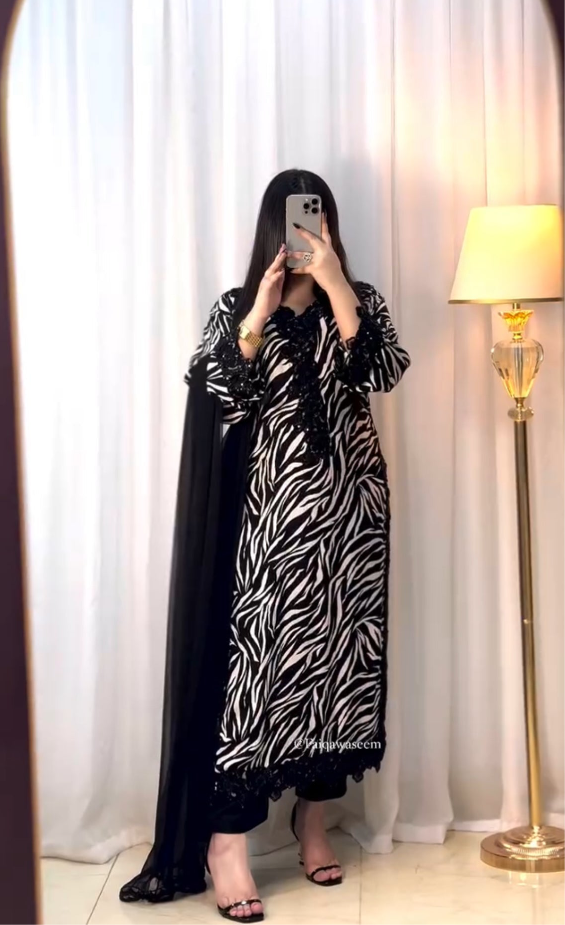 3pc Lawn Printed Unstitched With Patches and Chiffon Emb Dupata