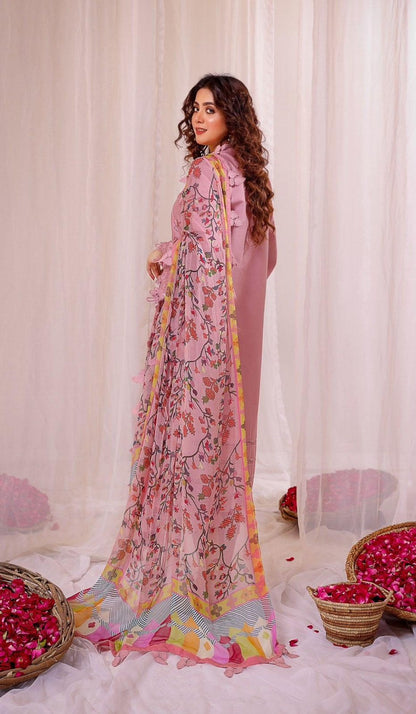 3PC Lawn Heavy Embroidered Shirt Digital Printed Dupatta.