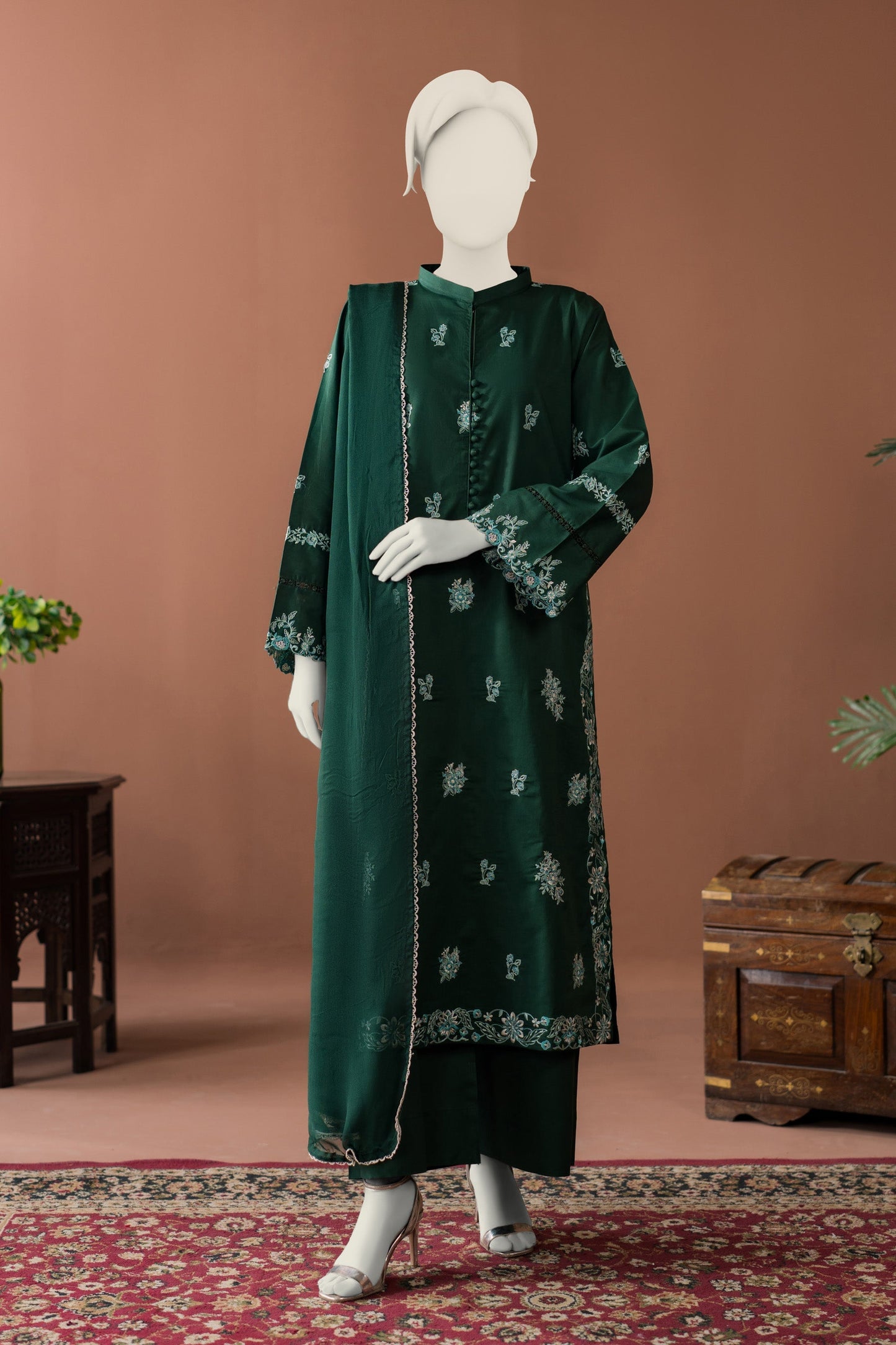 3Pc unstitched Dhanak With Plain Shawl