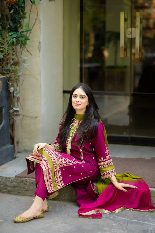 OMAL 3-PC Front fully lawn Emb with chiffon dubbta Embroidered