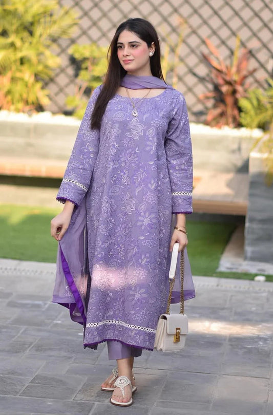 Breeze- 3PC Lawn Embroidered Suit unstitched with chiffon embroidered dupata