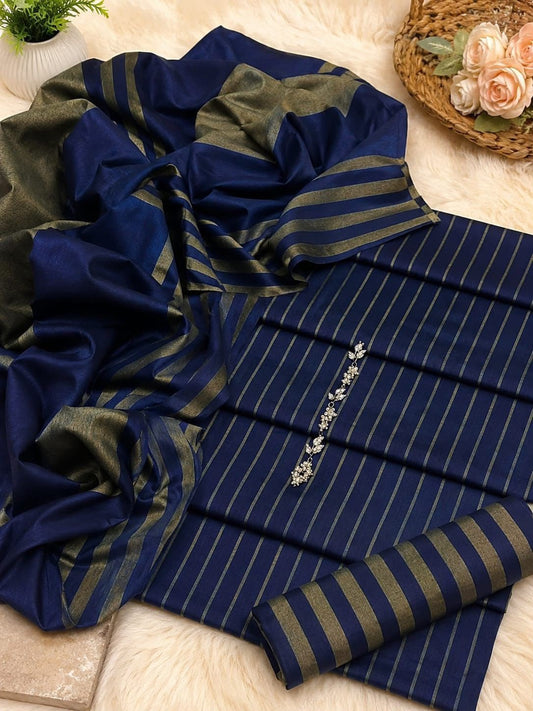 Khaadi Sussi 3pc Strips  Print | Winter Viral Dresses